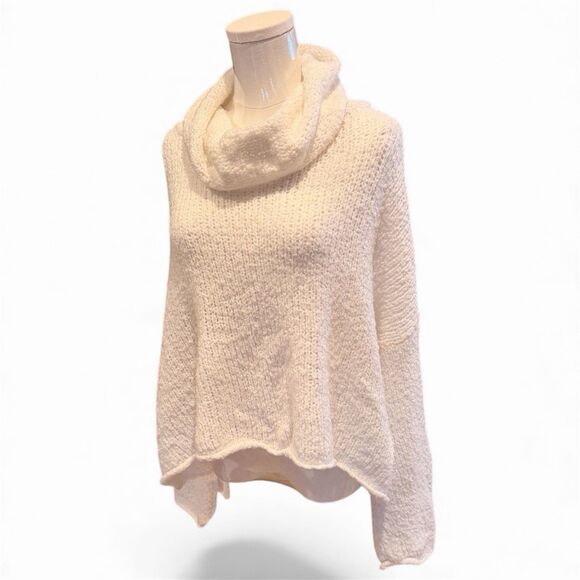 Free People Sweaters - Free People BFF Oversized Cropped Ivory Womens Size M Chunky Cowl Neck Sweater